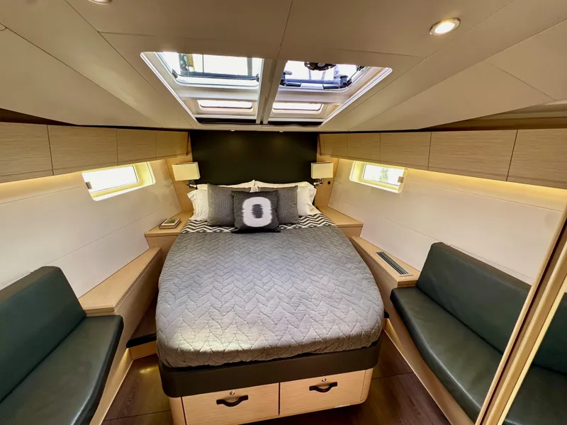 Slide: The Image of Jeanneau 54 2018 - 111