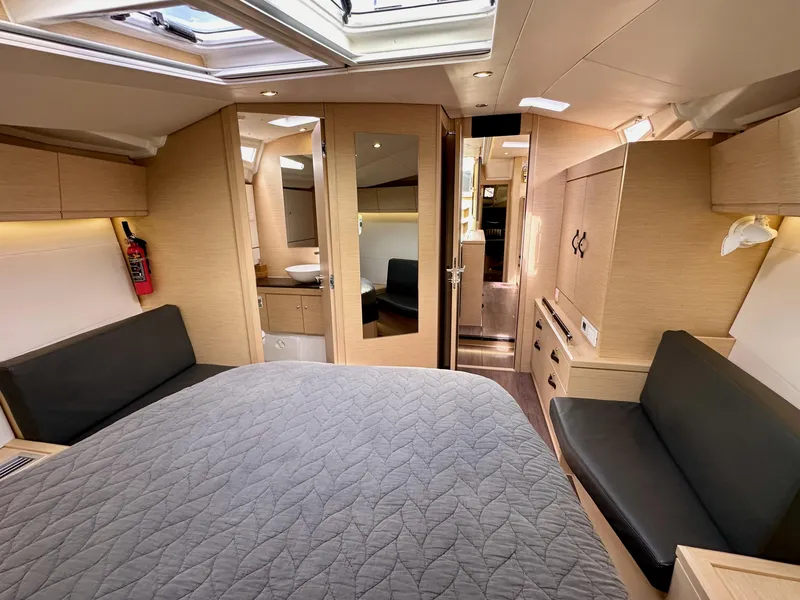 Slide: The Image of Jeanneau 54 2018 - 113