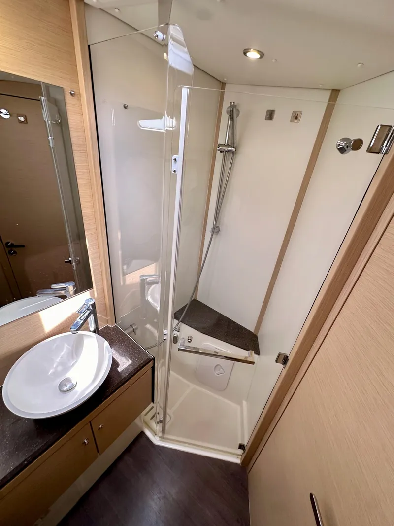 Slide: The Image of Jeanneau 54 2018 - 116