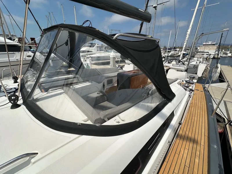 Slide: The Image of Jeanneau 54 2018 - 65