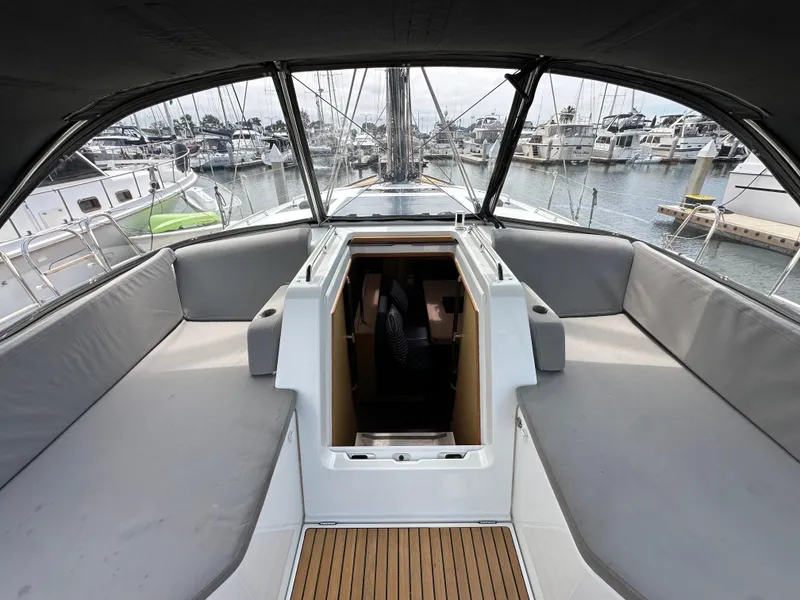 Slide: The Image of Jeanneau 54 2018 - 70