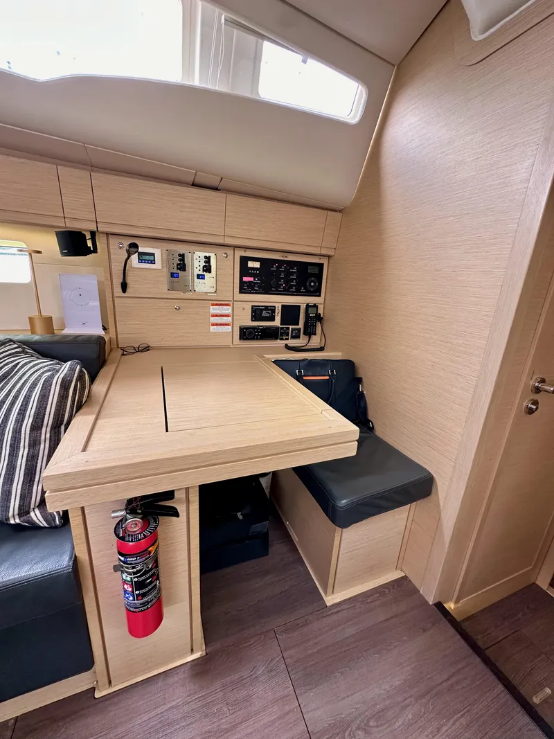 Slide: The Image of Jeanneau 54 2018 - 75