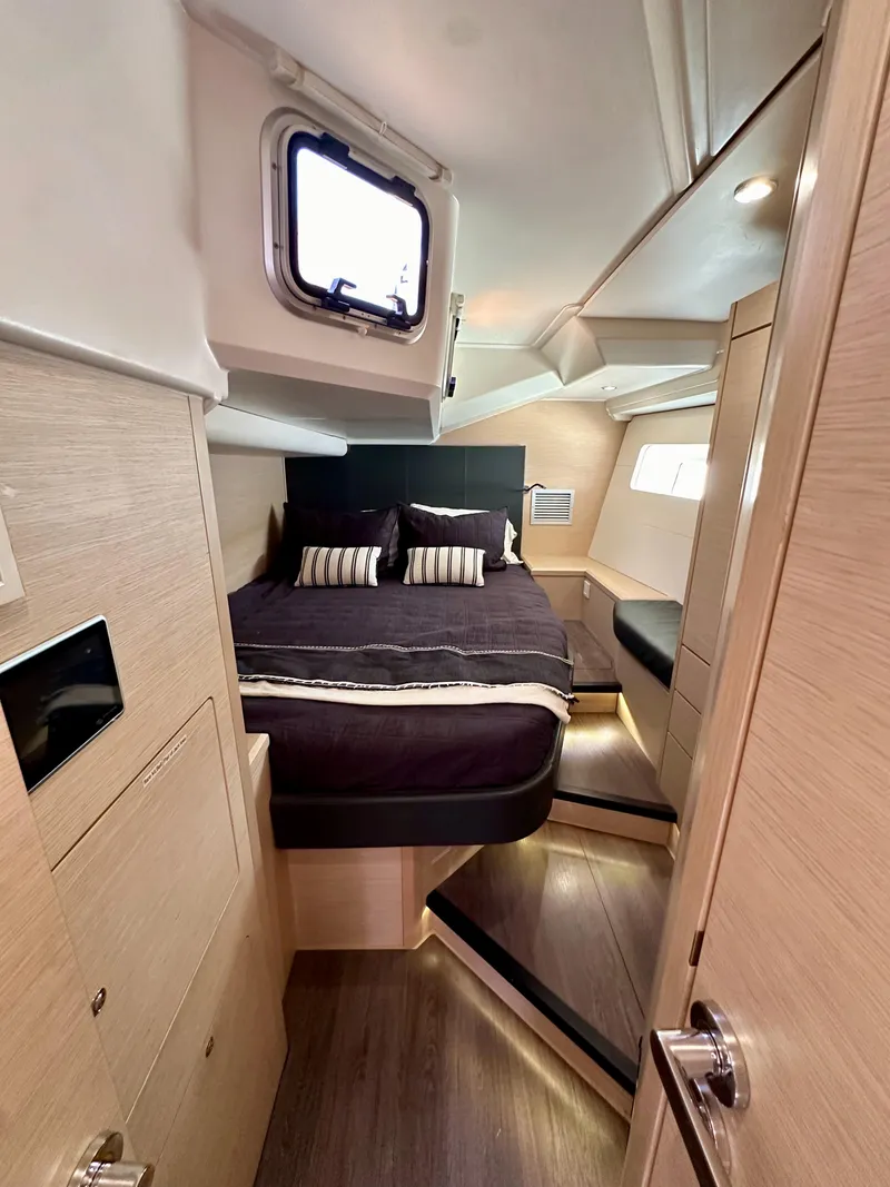 Slide: The Image of Jeanneau 54 2018 - 88