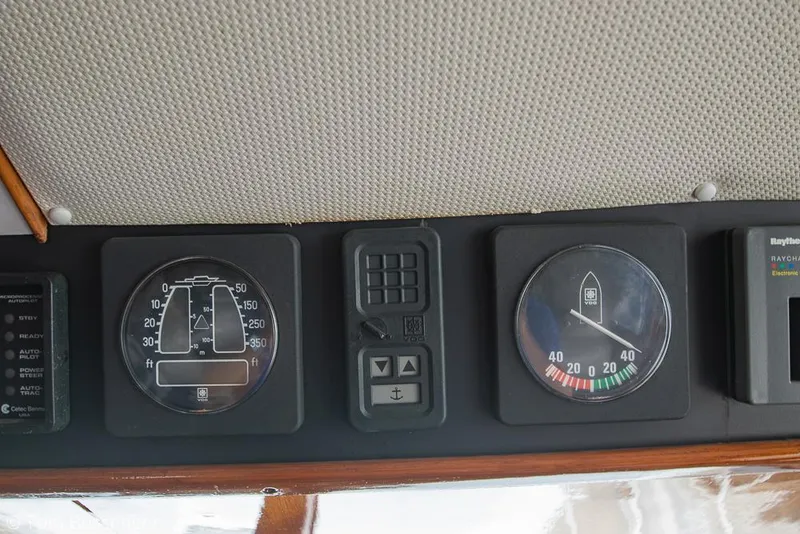 Slide: The Image of Lien Hwa 47 Elegant MKII Motoryacht 1987 - 73