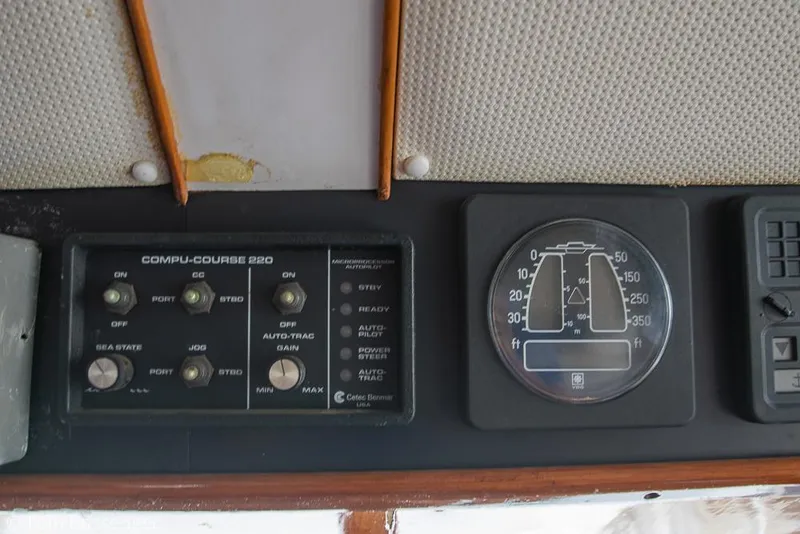 Slide: The Image of Lien Hwa 47 Elegant MKII Motoryacht 1987 - 74