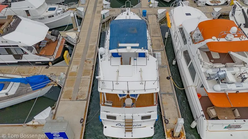 Slide: The Image of Lien Hwa 47 Elegant MKII Motoryacht 1987 - 82