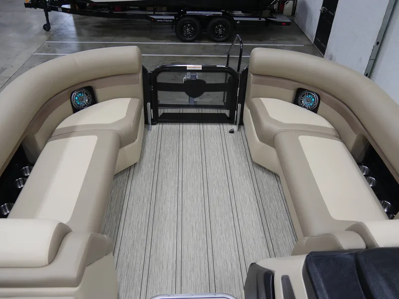 Slide: The Image of Premier 230 SunSation RF 2026 - 14