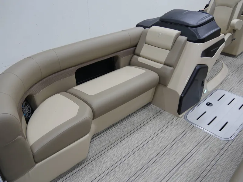 Slide: The Image of Premier 230 SunSation RF 2026 - 15