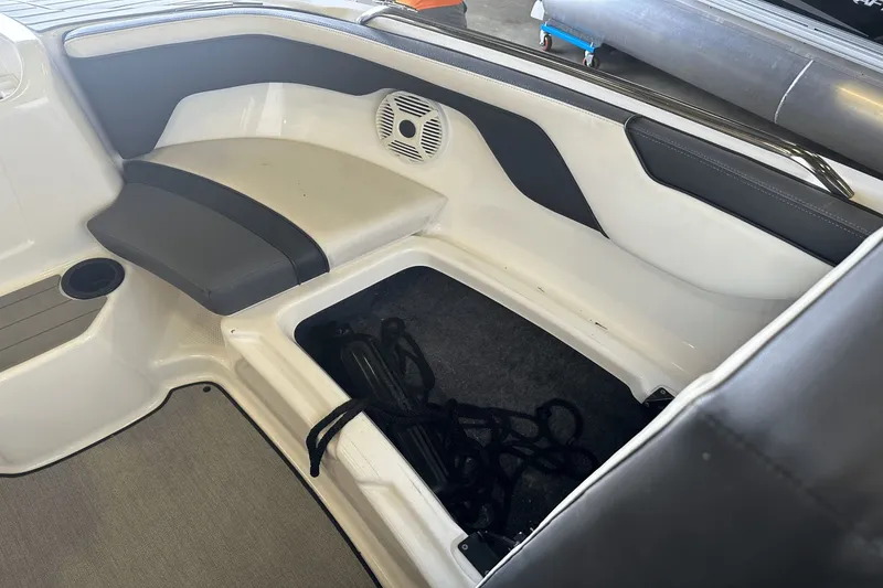 Slide: The Image of Yamaha SX210 2021 - 22