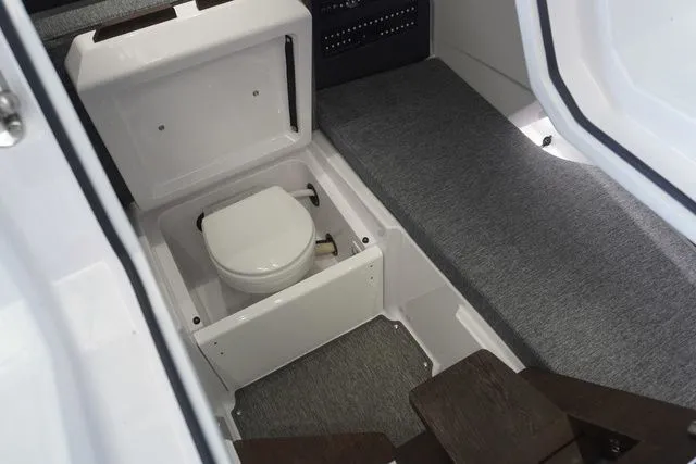 Slide: The Image of Axopar 29 Sun-top 2025 - 11