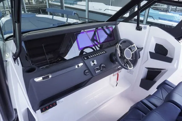 Slide: The Image of Axopar 29 Sun-top 2025 - 13