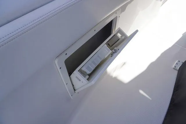 Slide: The Image of Robalo R272 Center Console 2022 - 23