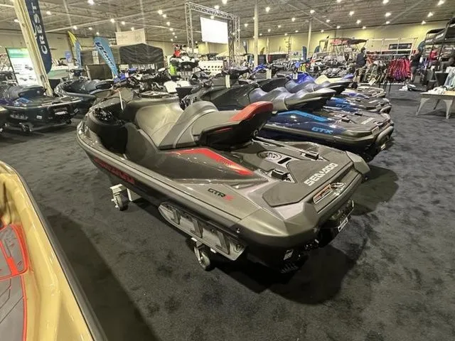 Slide: The Image of Sea-Doo GTR 2025 - 8
