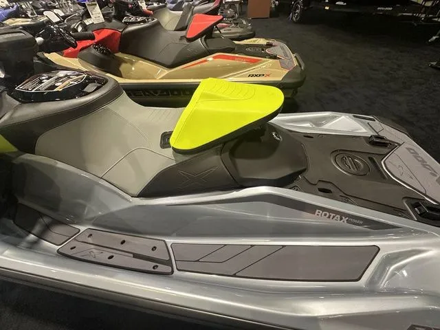 Slide: The Image of Sea-Doo RXP-X 325 2025 - 19