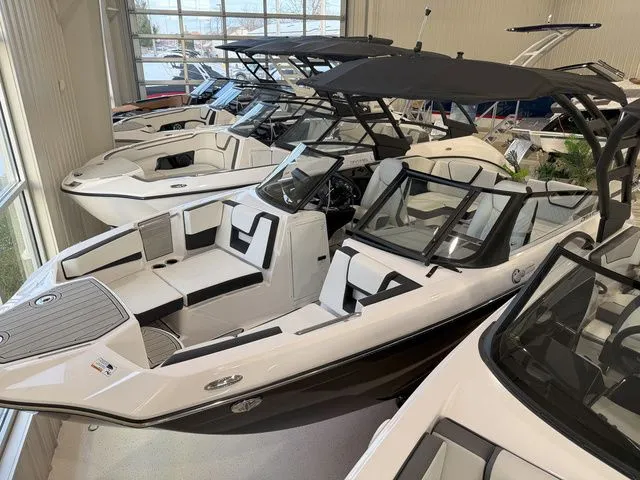 Slide: The Image of Yamaha 222SD 2025 - 2