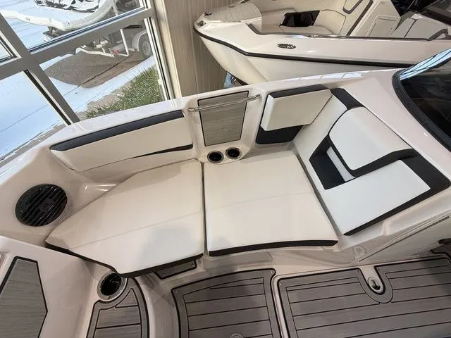 Slide: The Image of Yamaha 222SD 2025 - 21