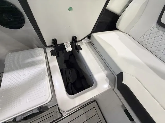 Slide: The Image of Yamaha 222SD 2025 - 9