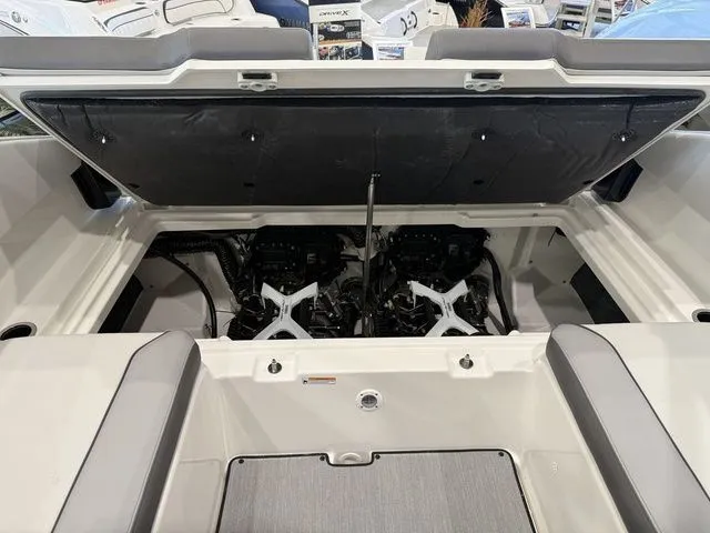 Slide: The Image of Yamaha AR250 2025 - 9