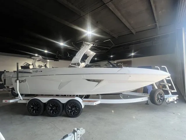 The Image of Tigé 24RZX 2025 - 1