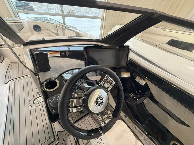 Slide: The Image of Yamaha 222SD 2025 - 12