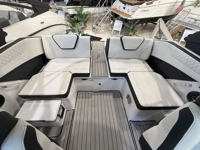 Slide: The Image of Yamaha 222SD 2025 - 5