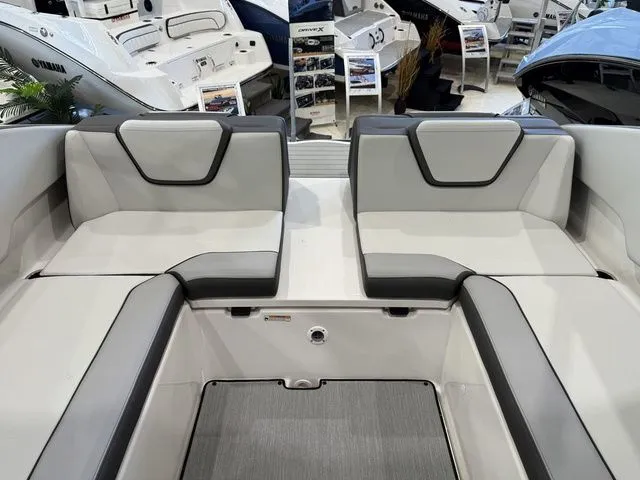 Slide: The Image of Yamaha AR250 2025 - 8