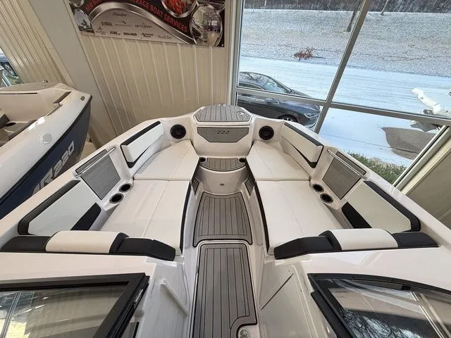 Slide: The Image of Yamaha 222SD 2025 - 17