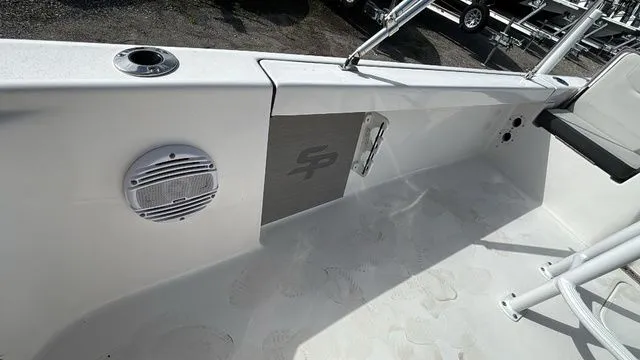 Slide: The Image of Sea Pro 210 Bay 2025 - 11