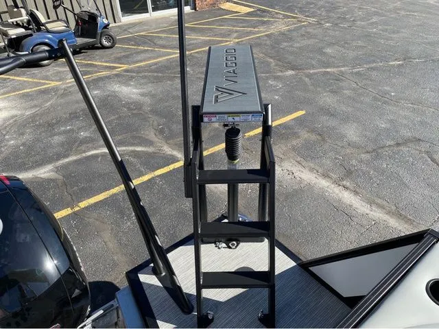 Slide: The Image of Viaggio V22U 2024 - 15