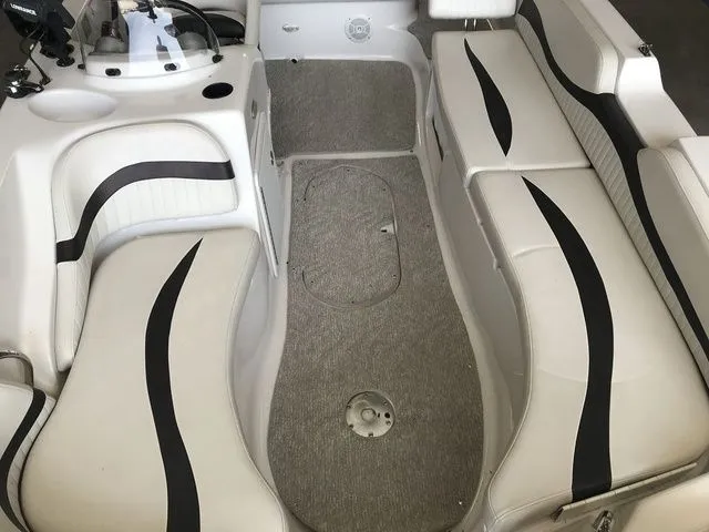 Slide: The Image of Starcraft 2000 Limited 2010 - 19