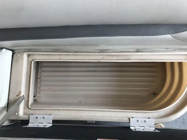 Slide: The Image of Starcraft 2000 Limited 2010 - 23