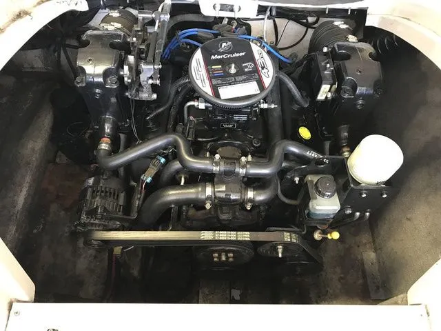 Slide: The Image of Starcraft 2000 Limited 2010 - 25