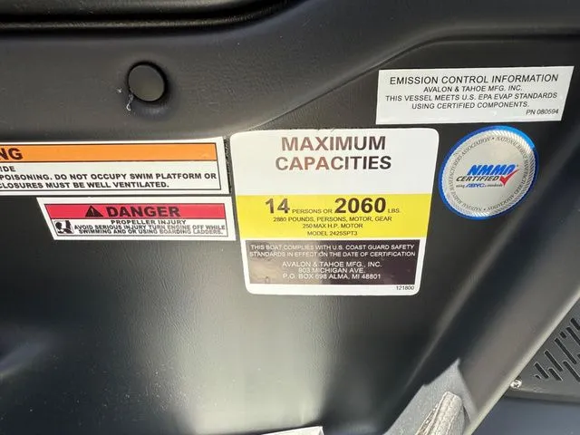 Slide: The Image of Tahoe 2585 VRB 2025 - 24