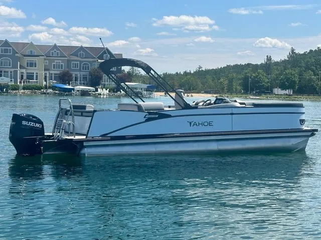 Slide: The Image of Tahoe 2585 VRB 2025 - 5