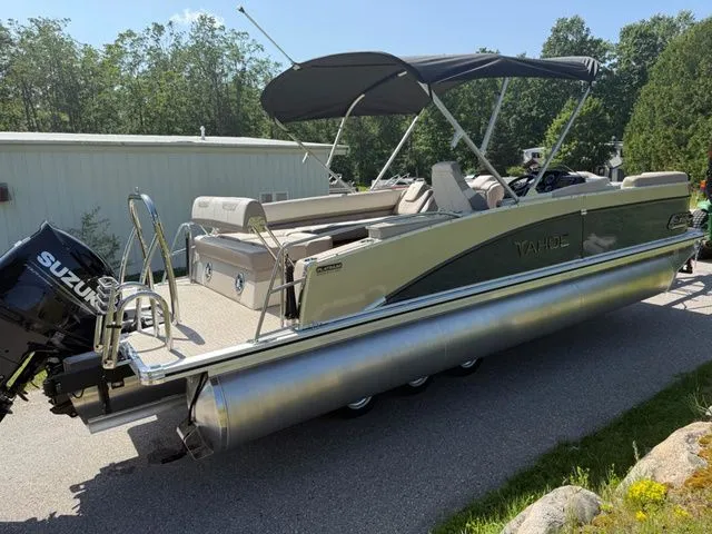 Slide: The Image of Tahoe 2385 CASCADE CRUISE REAR BENCH 2025 - 5