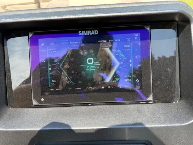 Slide: The Image of Tahoe 2585 Cascade QL 2025 - 19