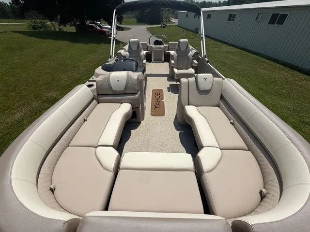 Slide: The Image of Tahoe 2585 Cascade QL 2025 - 23