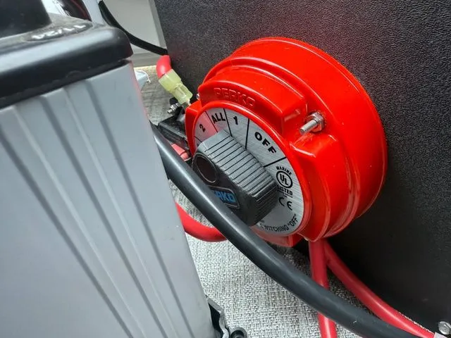 Slide: The Image of Tahoe 2585 Cascade QL 2025 - 28