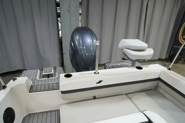 Slide: The Image of Starcraft SVX 191 OB 2026 - 18