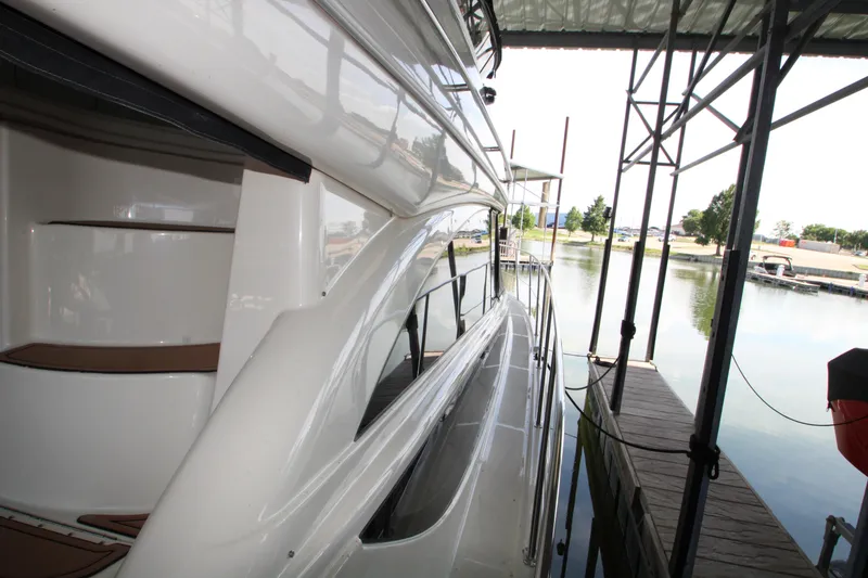 Slide: The Image of Meridian 391 Sedan 2007 - 66