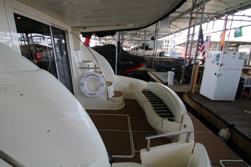 Slide: The Image of Meridian 391 Sedan 2007 - 76