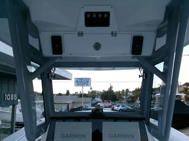 Slide: The Image of Sea Fox 288 Commander 2026 - 24