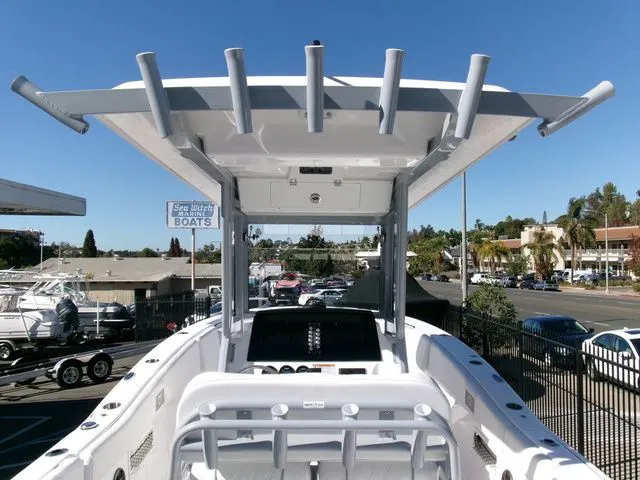 Slide: The Image of Sea Fox 268 Commander 2026 - 26