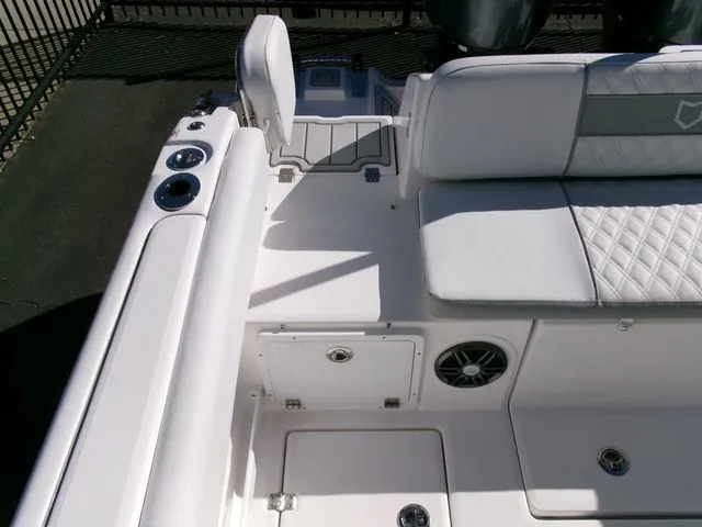 Slide: The Image of Sea Fox 268 Commander 2026 - 35