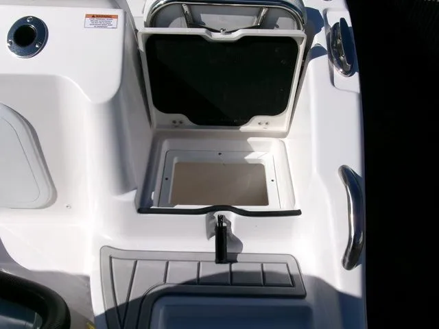 Slide: The Image of Sea Fox 268 Commander 2026 - 47