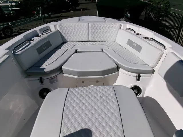 Slide: The Image of Sea Fox 268 Commander 2026 - 9