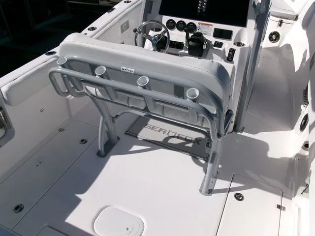 Slide: The Image of Sea Fox 268 Commander 2026 - 25