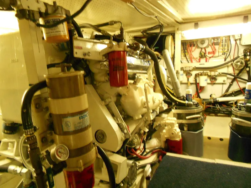 Slide: The Image of Starboard Detroit diesel - 50