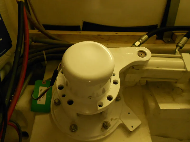 Slide: The Image of Chris-Craft 500 Constellation 1985 - 51
