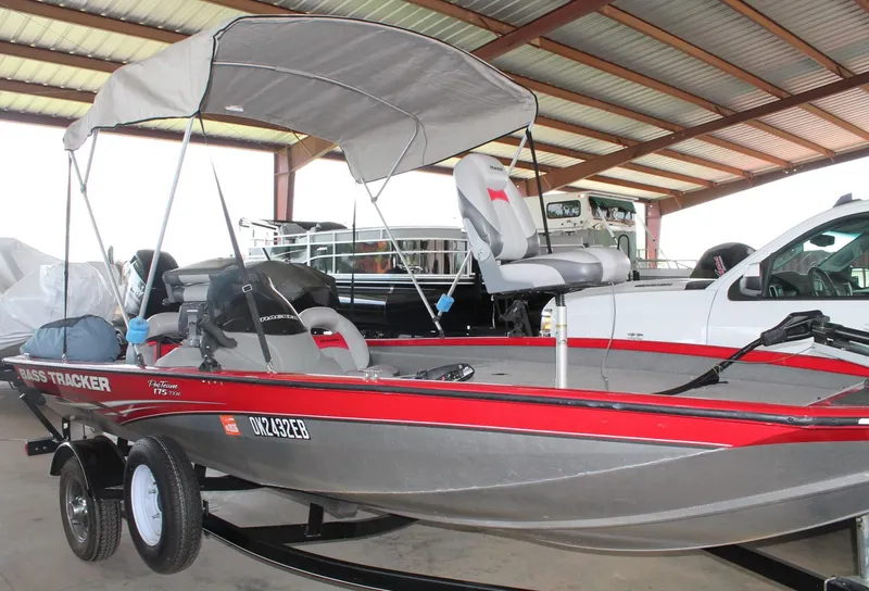 Slide: The Image of Tracker Pro Team 175 TXW 2013 - 22